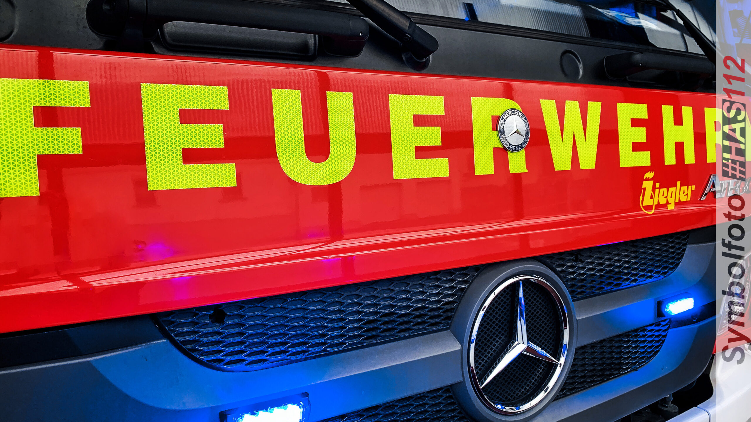 Schriftzug Symbolfoto mit Bild